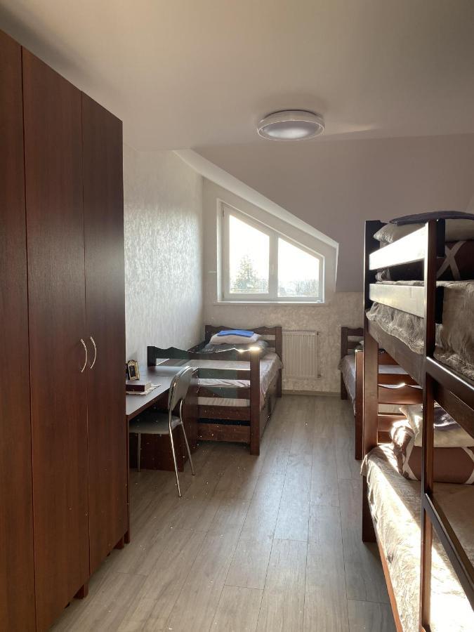 A&K Retreat Center Hostel Prylbychi Luaran gambar